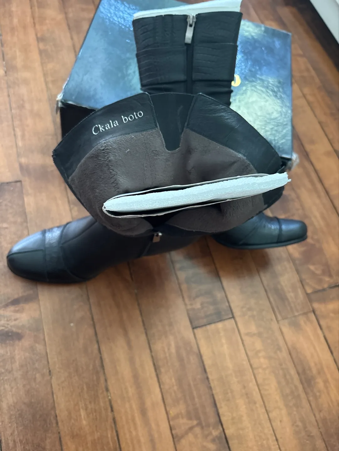 Ckala Boto Women's Black Leather Boots - Size 38 image indicator(3)