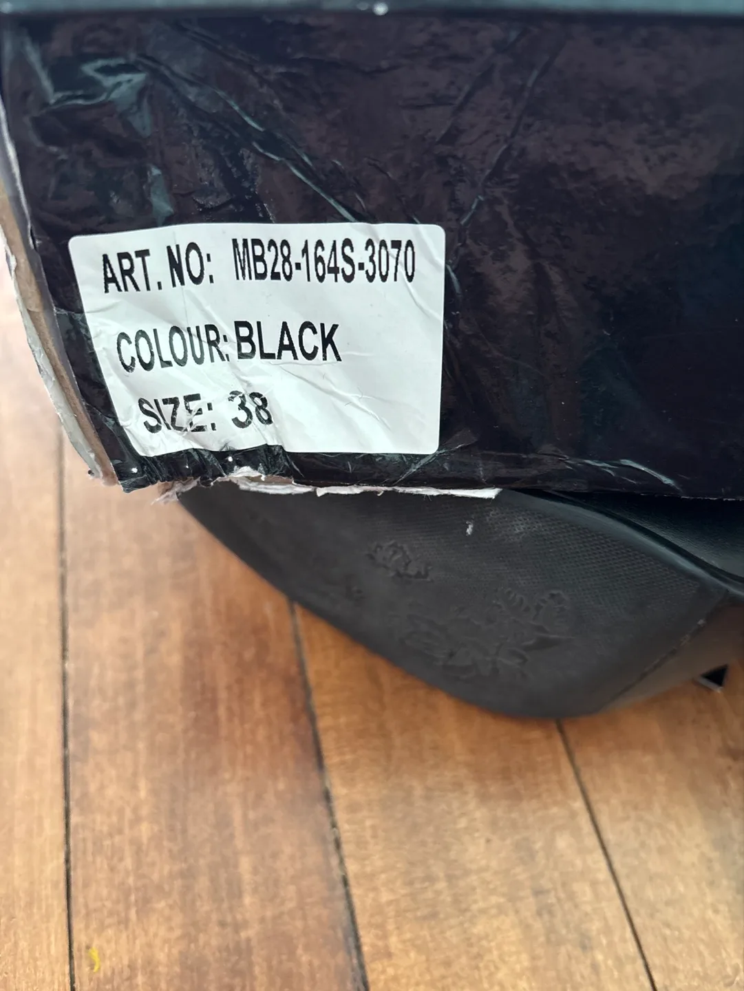 Ckala Boto Women's Black Leather Boots - Size 38 image indicator(5)