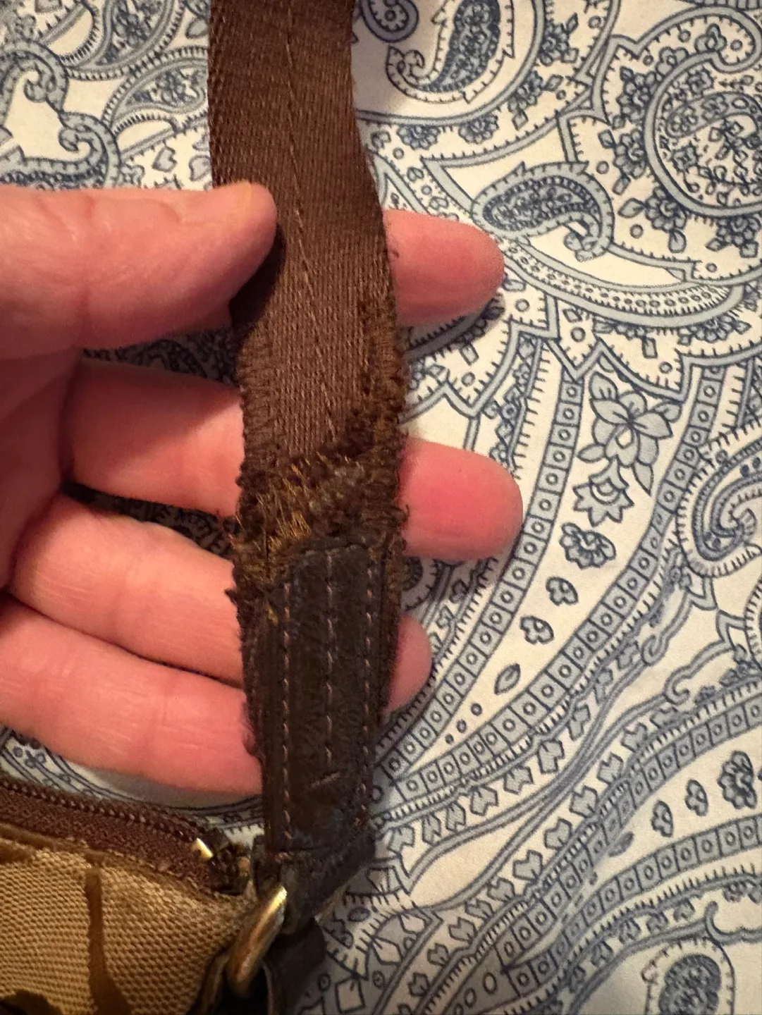 Coach Crossbody Bag and Wallet Set image indicator(7)