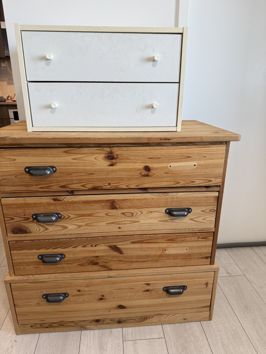 Wooden Chest of Drawers with Small Top Drawer Unit - photo 2