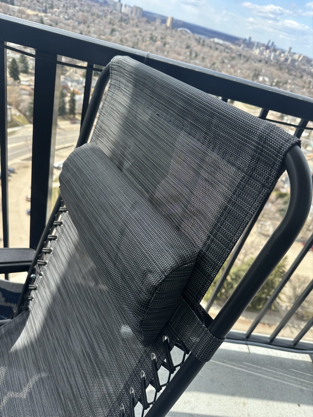 BRAND NEW Mainstays Zero Gravity Recliner Chair - photo 3