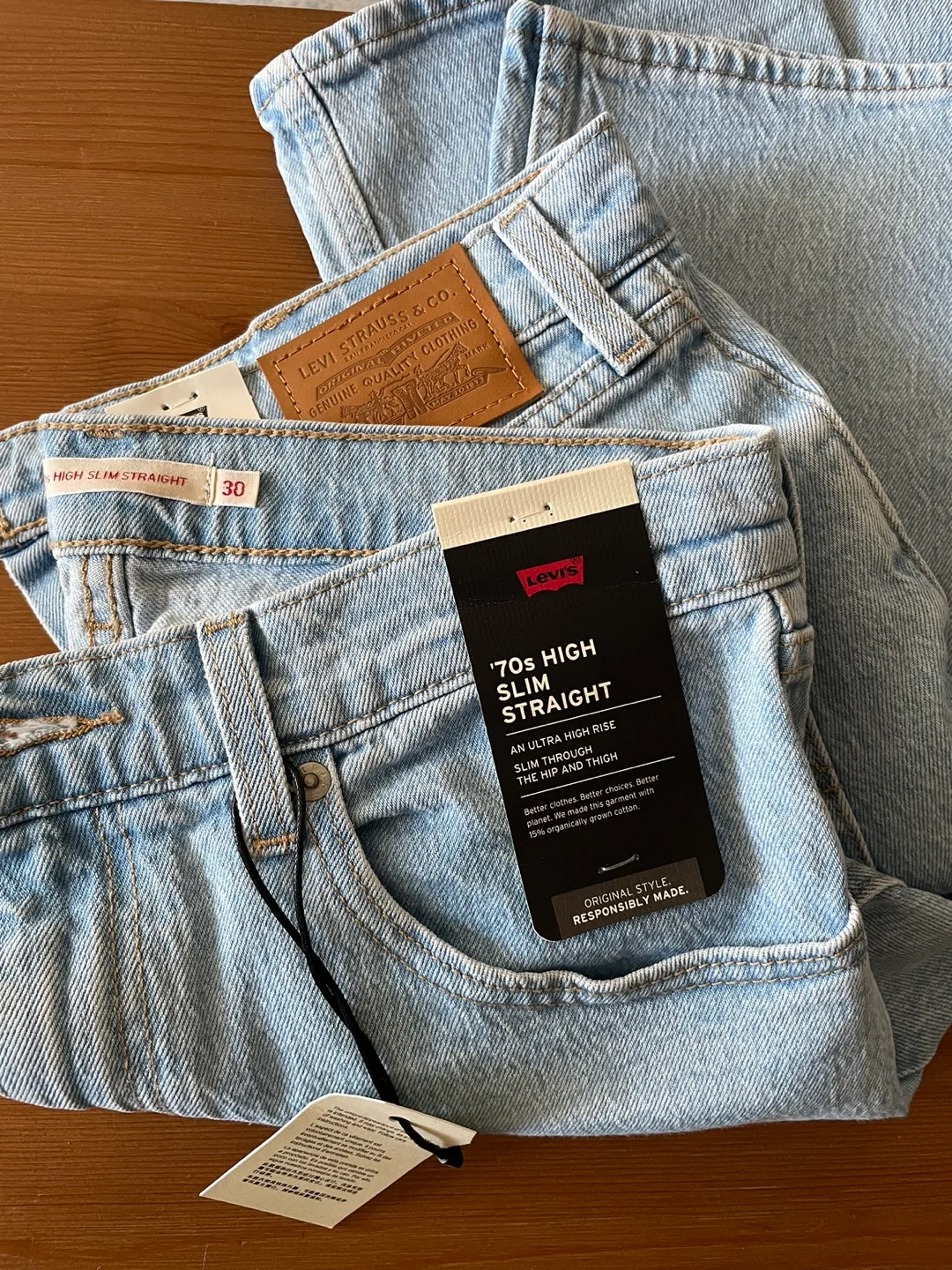 NEW: Levi's 70s High Slim Straight Jeans - Size 30 x 29 image indicator(2)