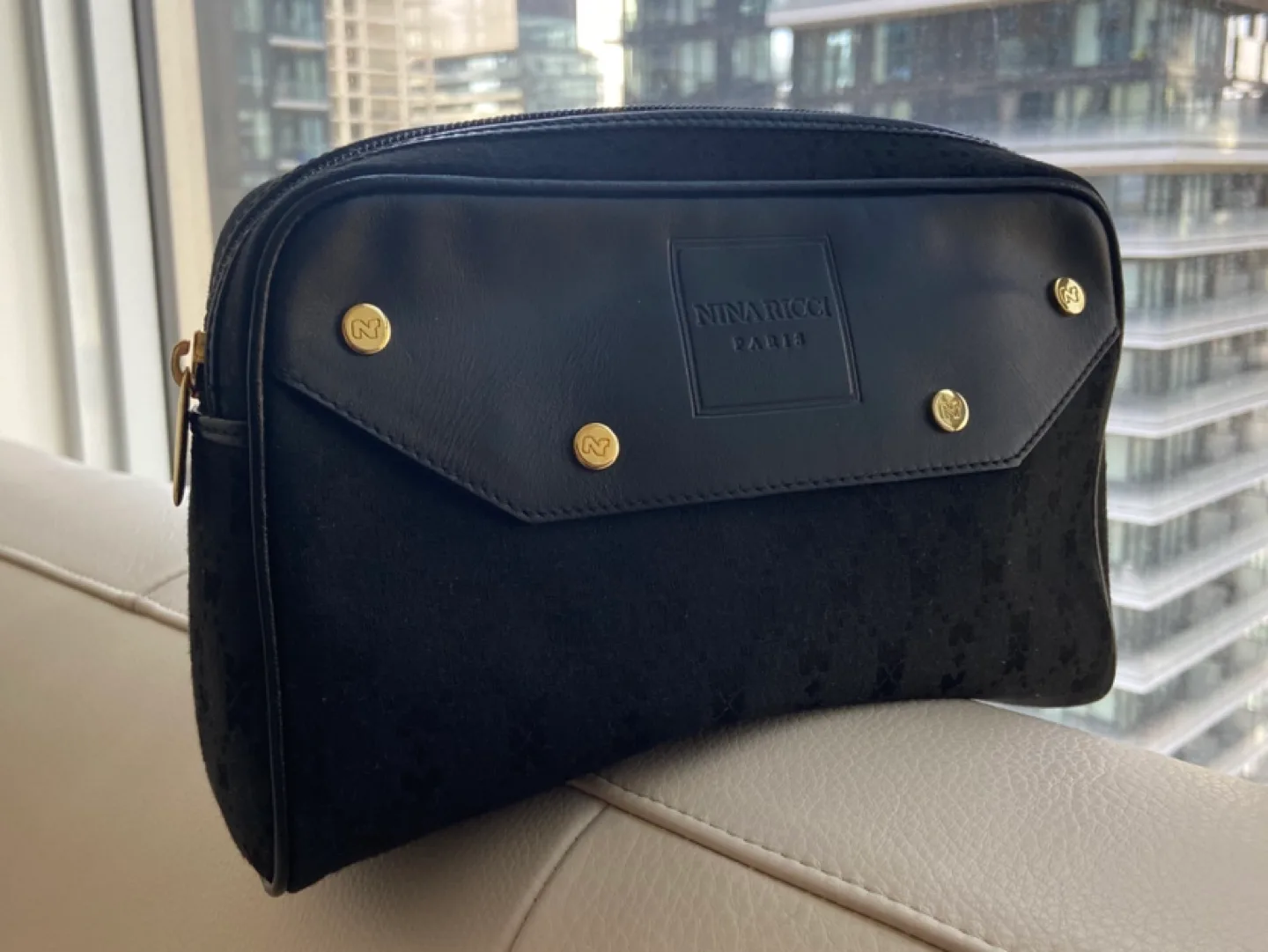 Authentic Nina Ricci Paris Black /Gold Pouch image indicator(2)