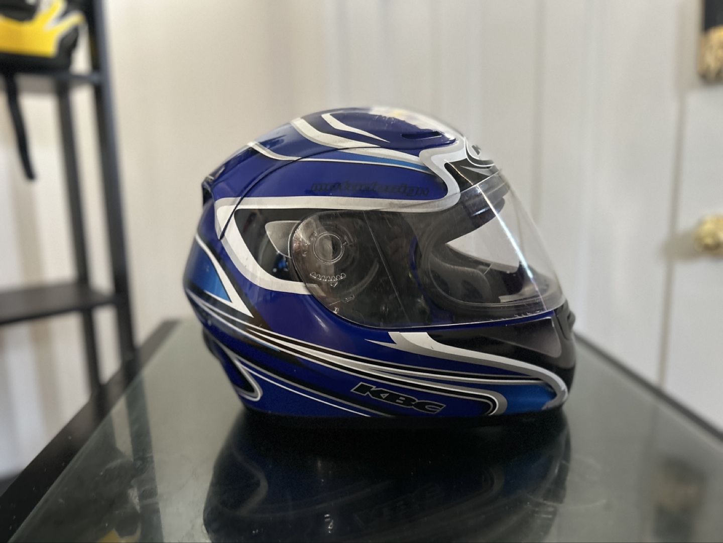 Full face motorcycle helmets - photo 3