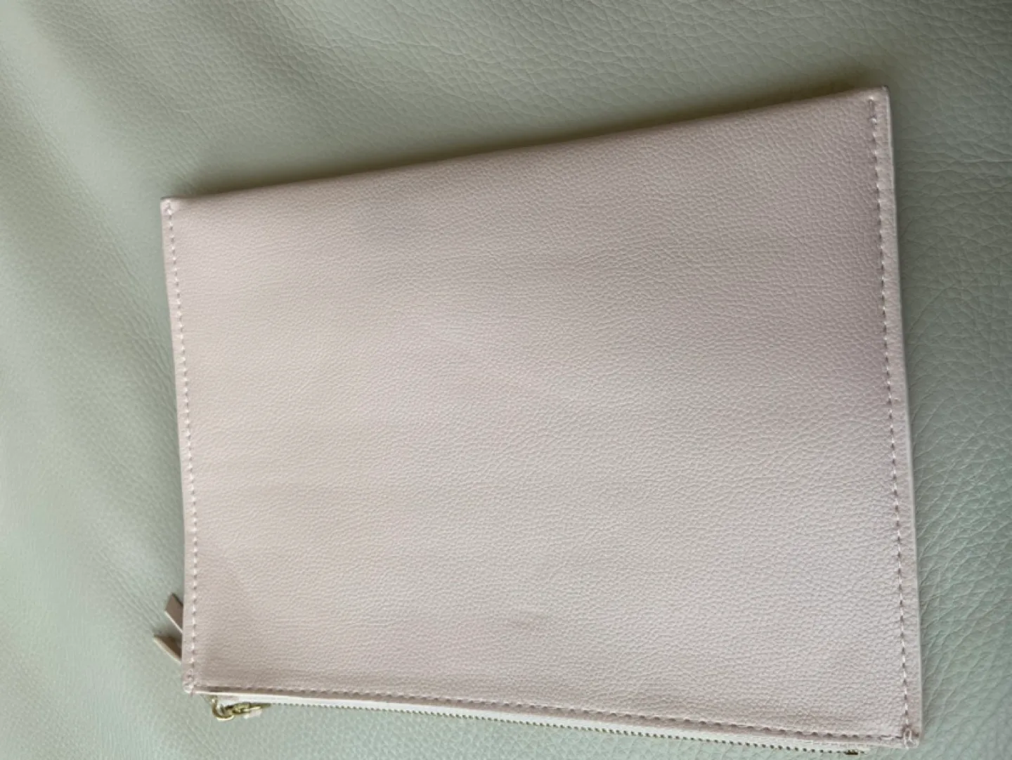 Chloé  Pouch - Blush Pink and White image indicator(2)