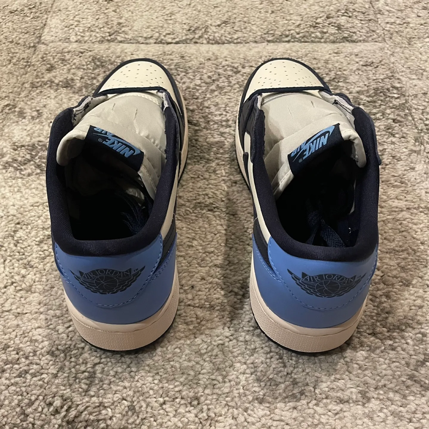 Air Jordan 1 Low Retro OG “Obsidian” image indicator(4)