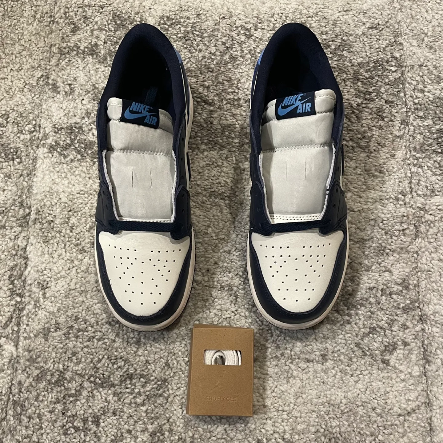 Air Jordan 1 Low Retro OG “Obsidian” image indicator(7)