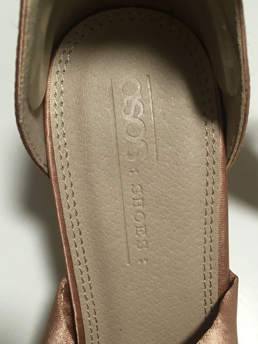 💚 Outdoor ASOS New Never Worn Rose Gold Satin Tie-Up Heels Party image indicator(3)