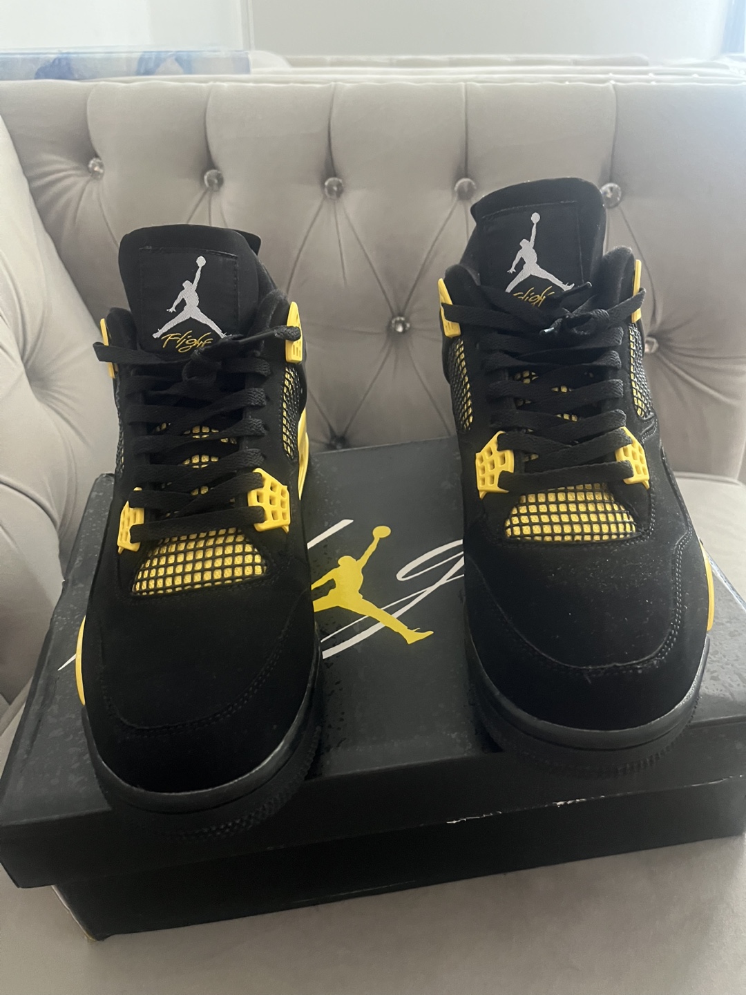 Air Jordan 4 Retro 'Thunder'