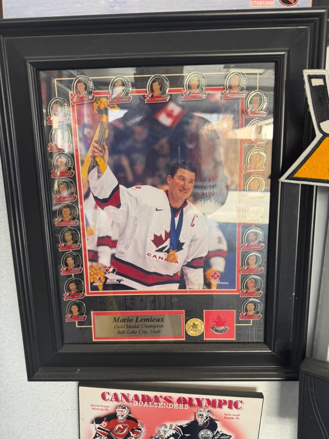 Framed Mario Lemieux Gold Medal Hockey Photo thumbnail