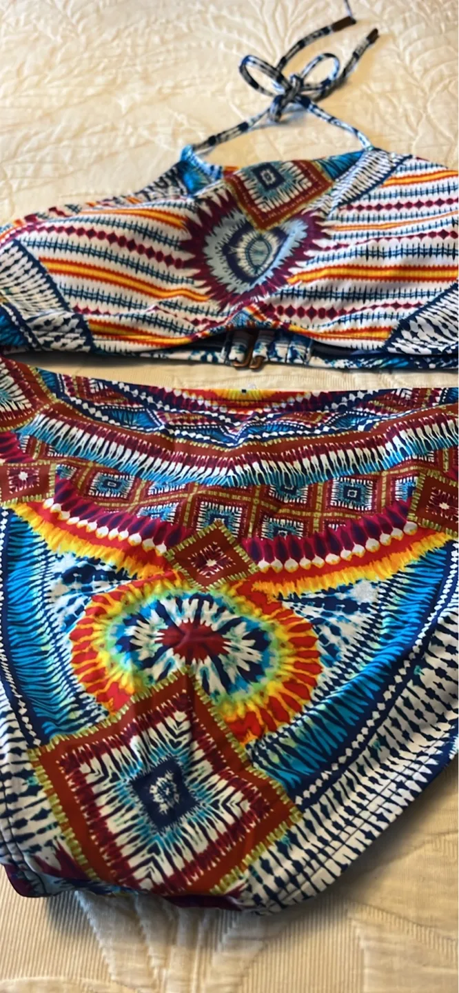 Women's Colorful Halter Bikini Set image indicator(2)