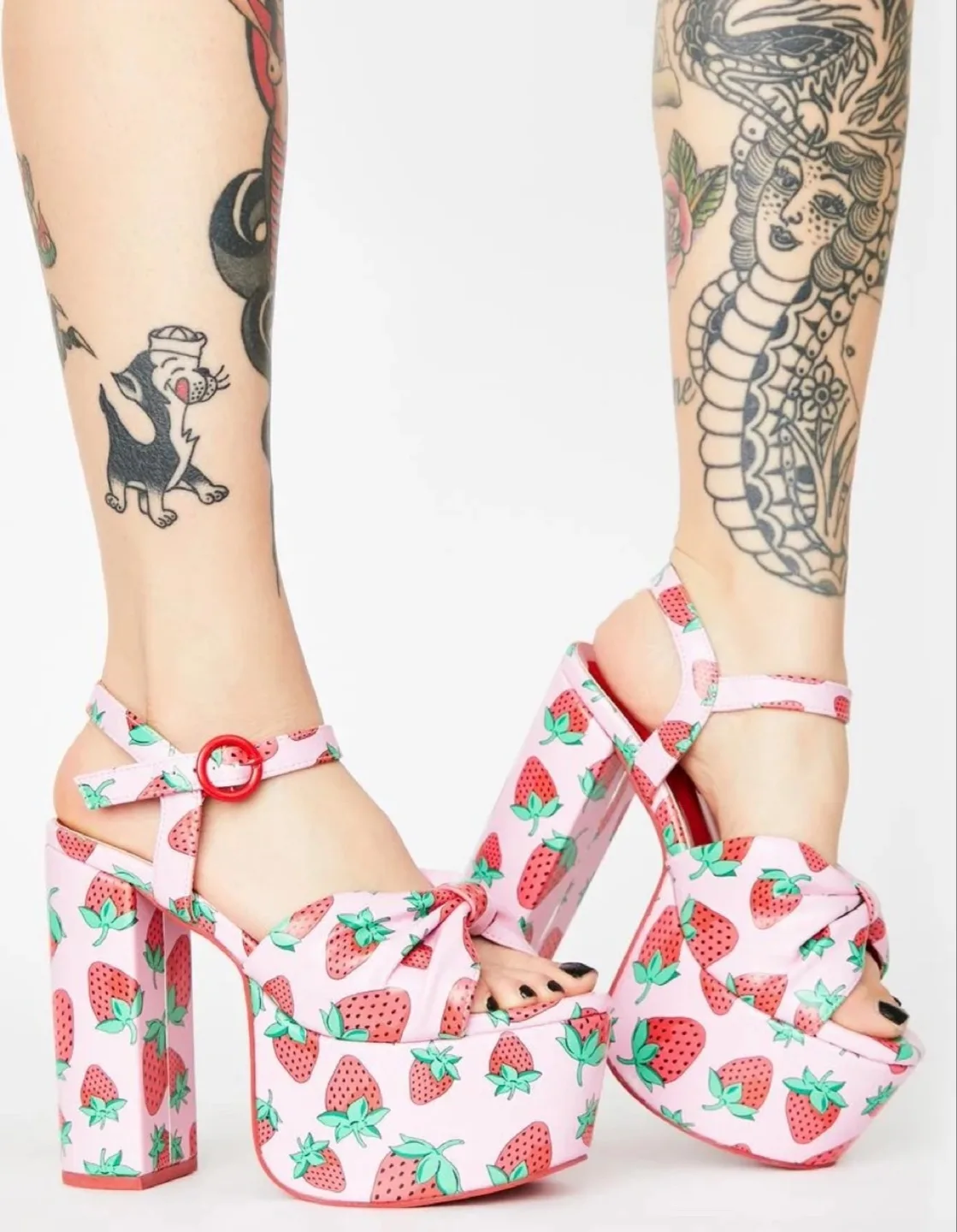 Sugar Thrillz Strawberry Platform Heels Size 7 thumbnail