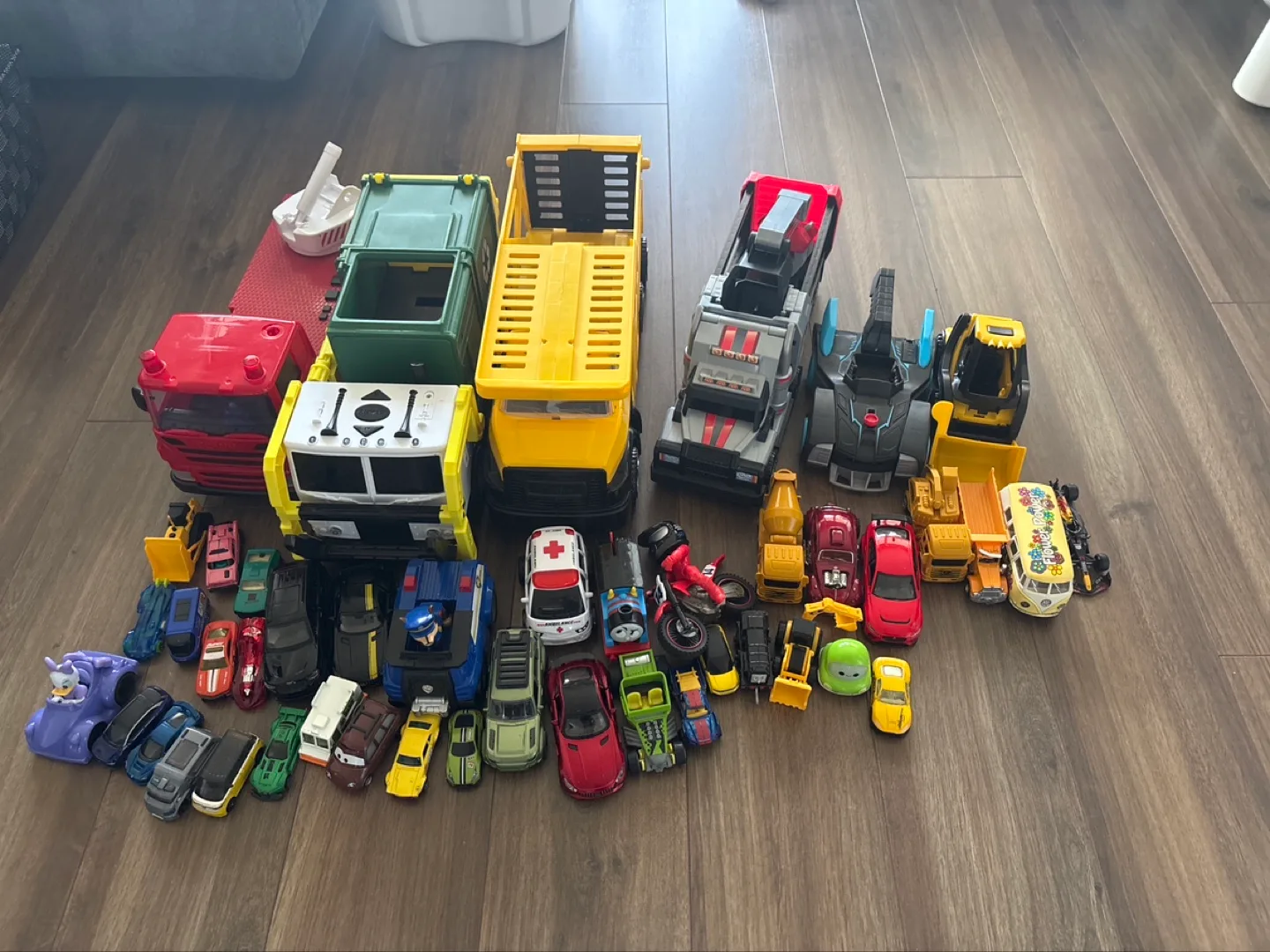 Huge Lot of Toy Vehicles and Trucks - Kids Toys thumbnail