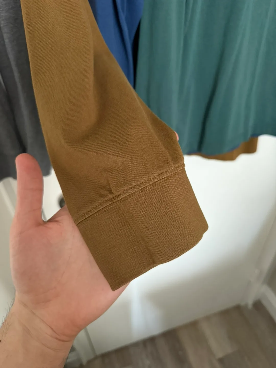 Eddie Bauer Long Sleeve T Shirts - Bundle of 4 - Size S image indicator(8)