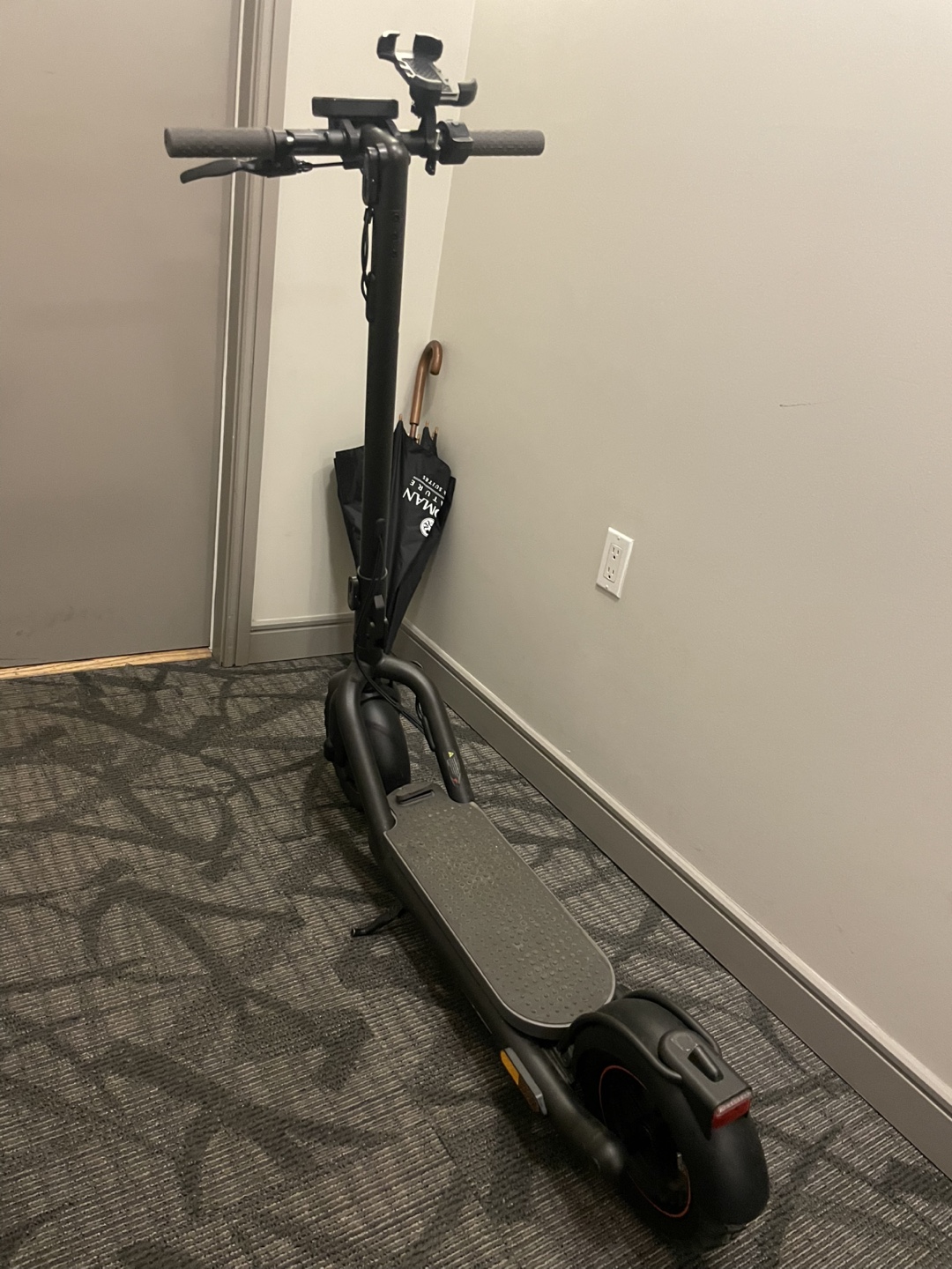Electric Scooter with Phone Holder - photo 2