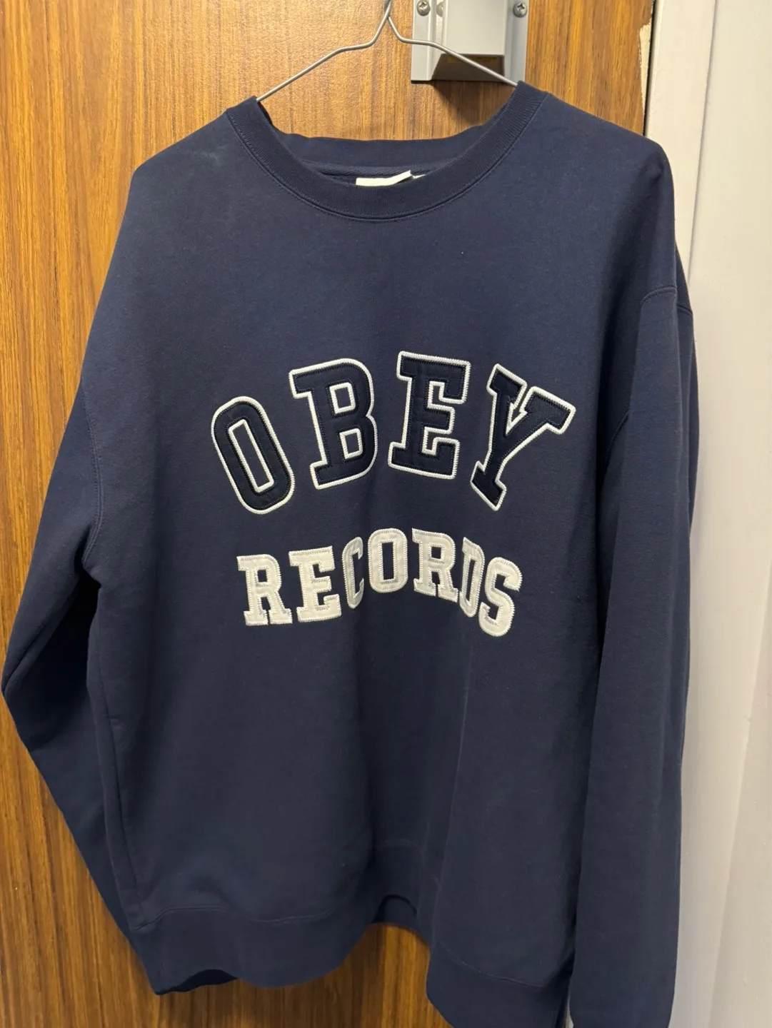 Obey Records Crewneck Sweatshirt - Size Large thumbnail