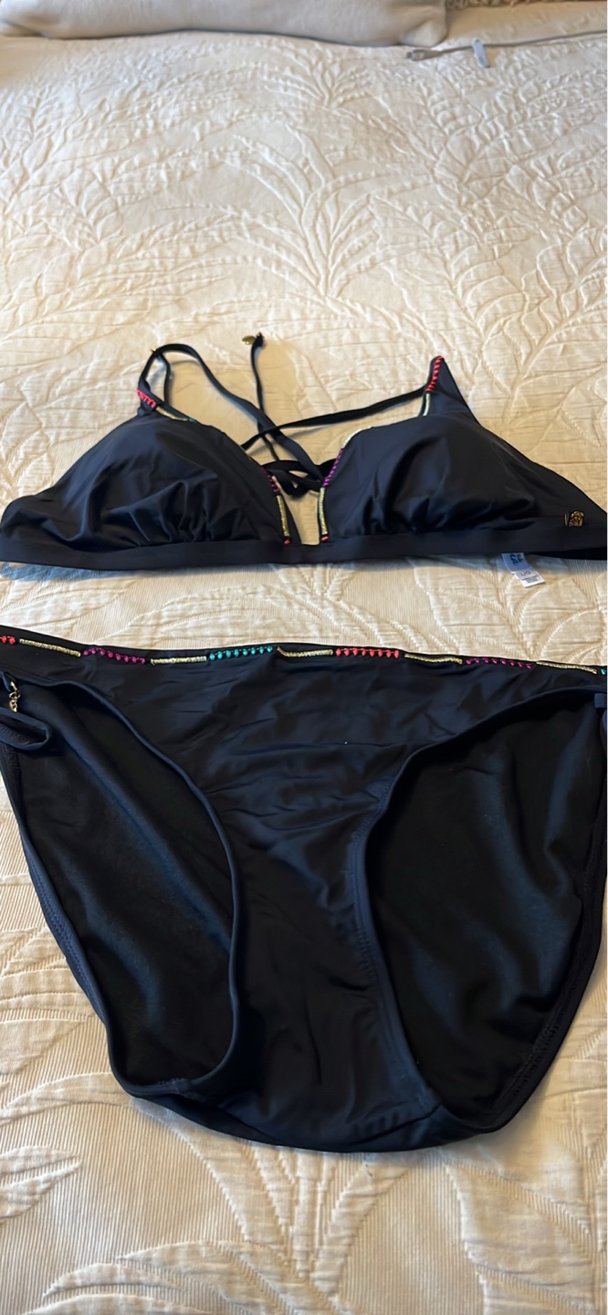 Gorgeous Black Bikini Set - Size Large - photo 2