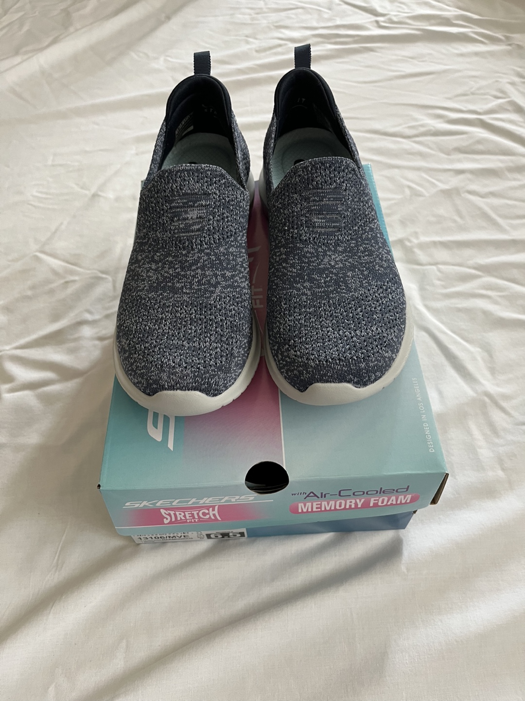 Skechers Women's Slip-on Sneakers