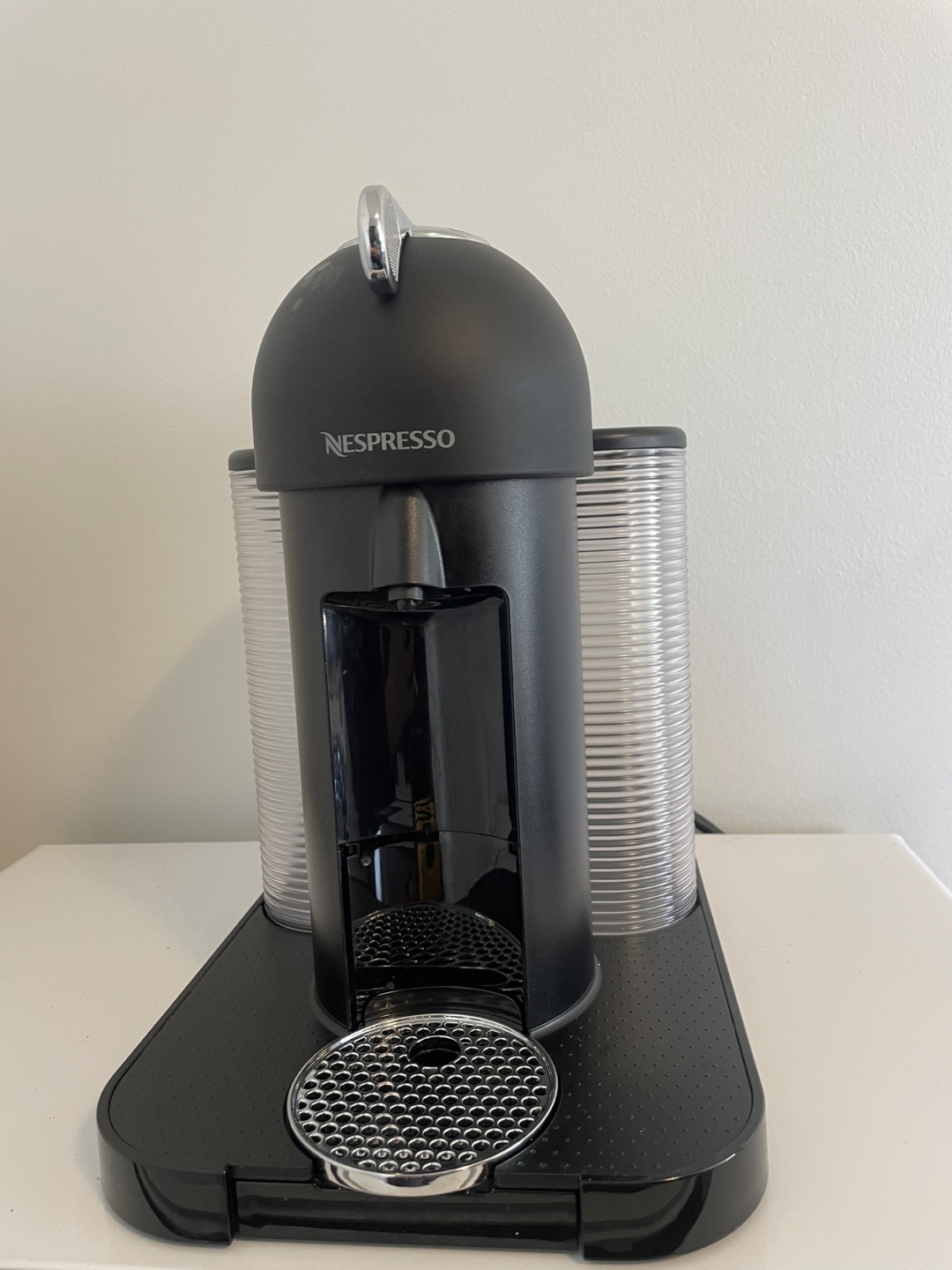 Nespresso  Coffee Machine - photo 2