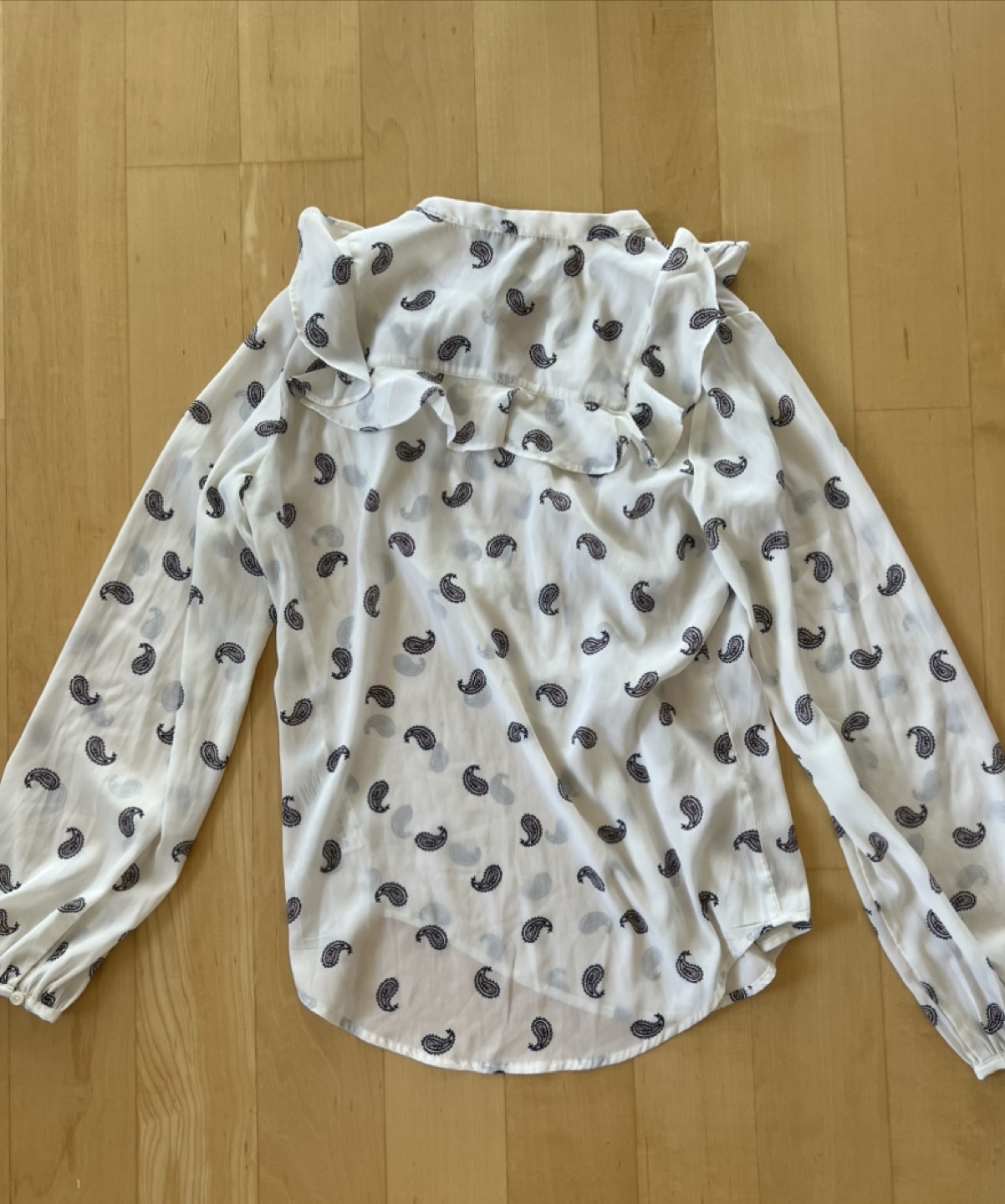 Abercrombie & Fitch White Paisley Blouse - Size XS (fits S) - photo 4