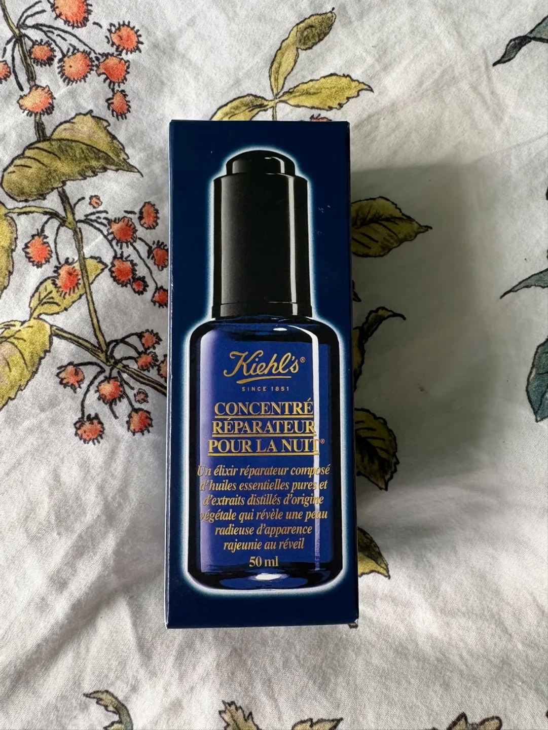 Kiehl's Midnight Recovery Concentrate Moisturizing Face Oil image indicator(4)