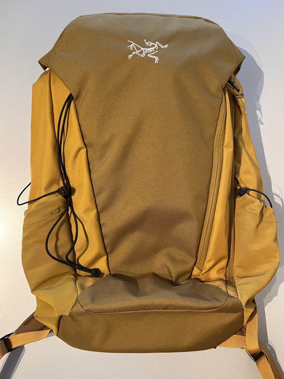 Arc'teryx Mantis 30 Backpack - Mustard Yellow