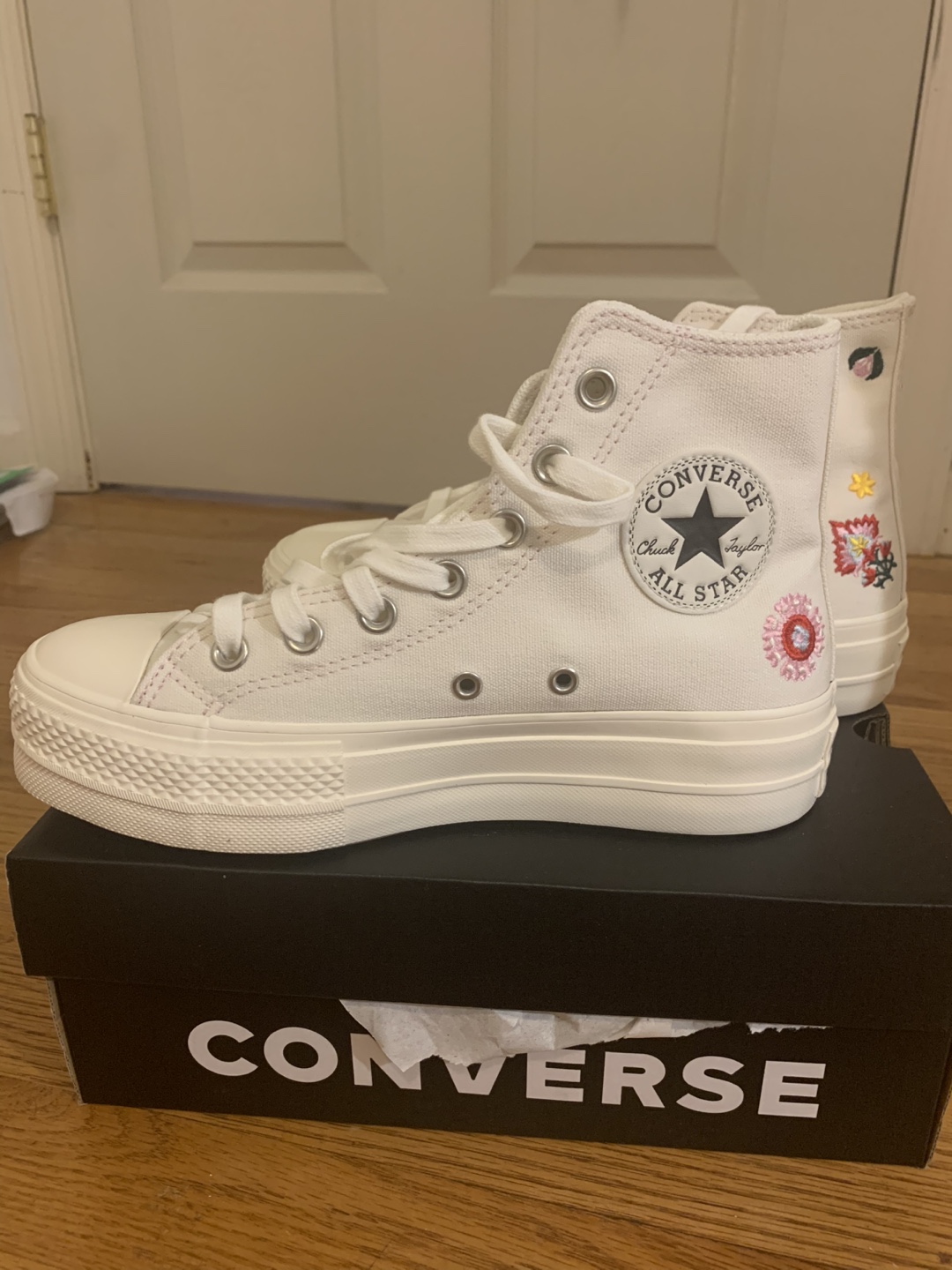 Converse Platform High Top Sneakers - Floral Embroidery - photo 2