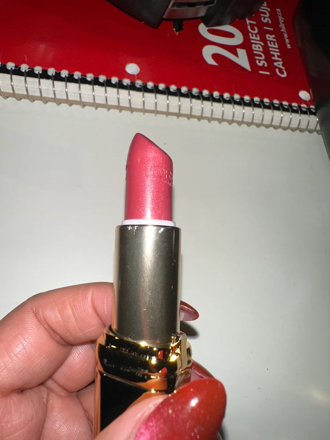 L'Oréal Paris Colour Riche Lipstick - 258 Berry Blush image indicator(2)