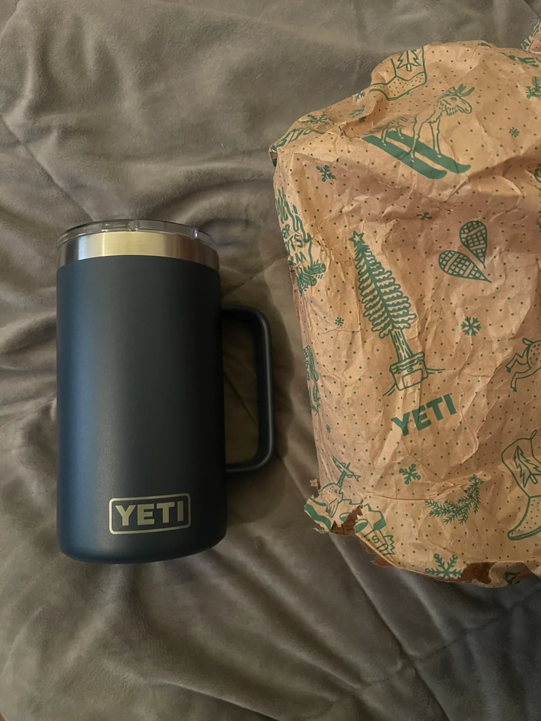 YETI 24 oz Mug - Navy - Uline Branded image indicator(2)