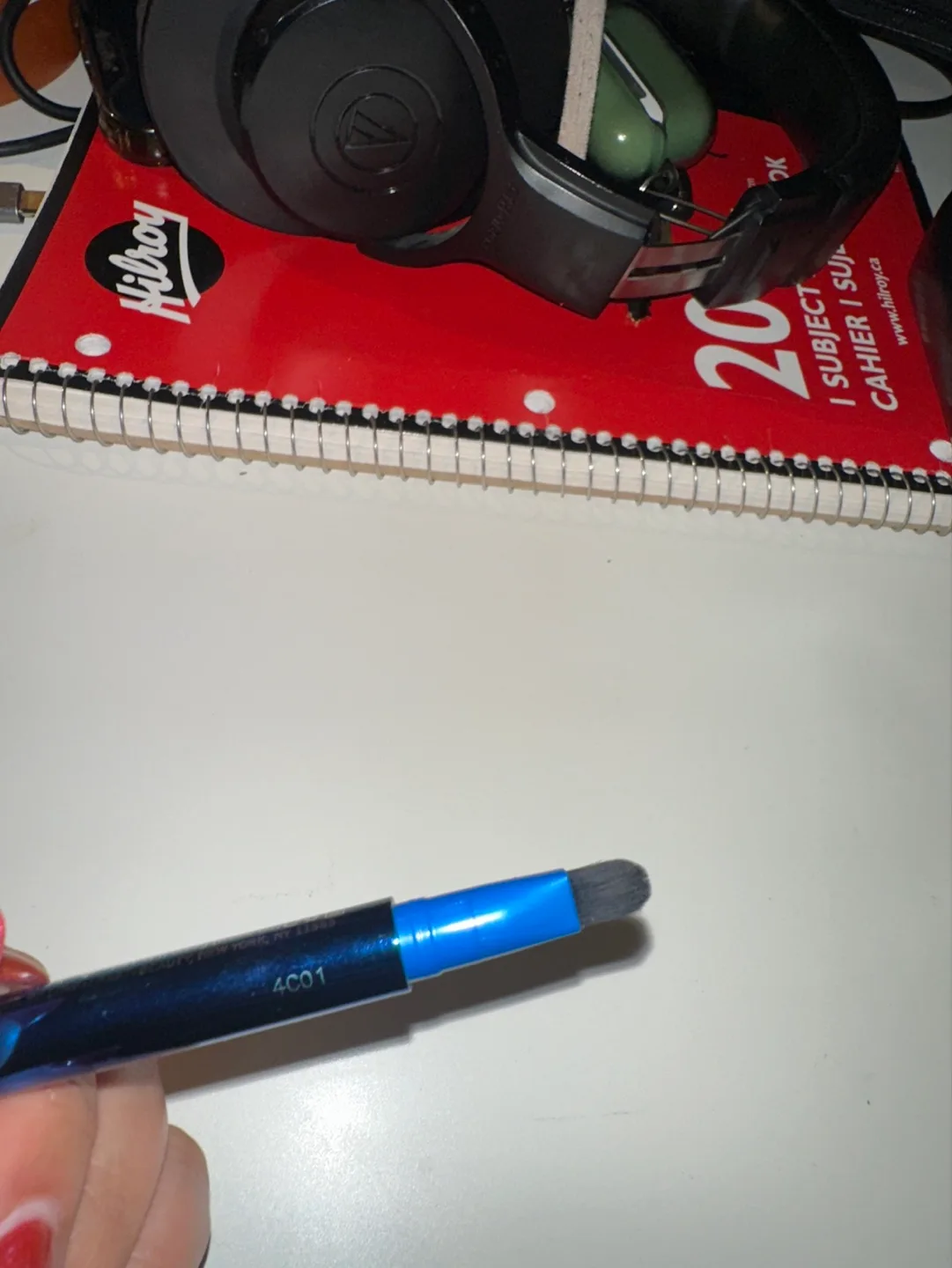 Love+Craft Beauty Retractable Lip Liner & Brush image indicator(3)