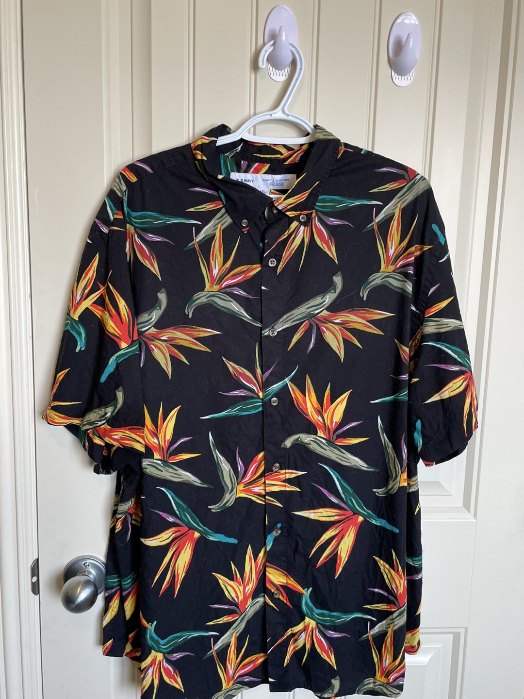 Old Navy Men’s Button-ups ($4 each) - photo 3