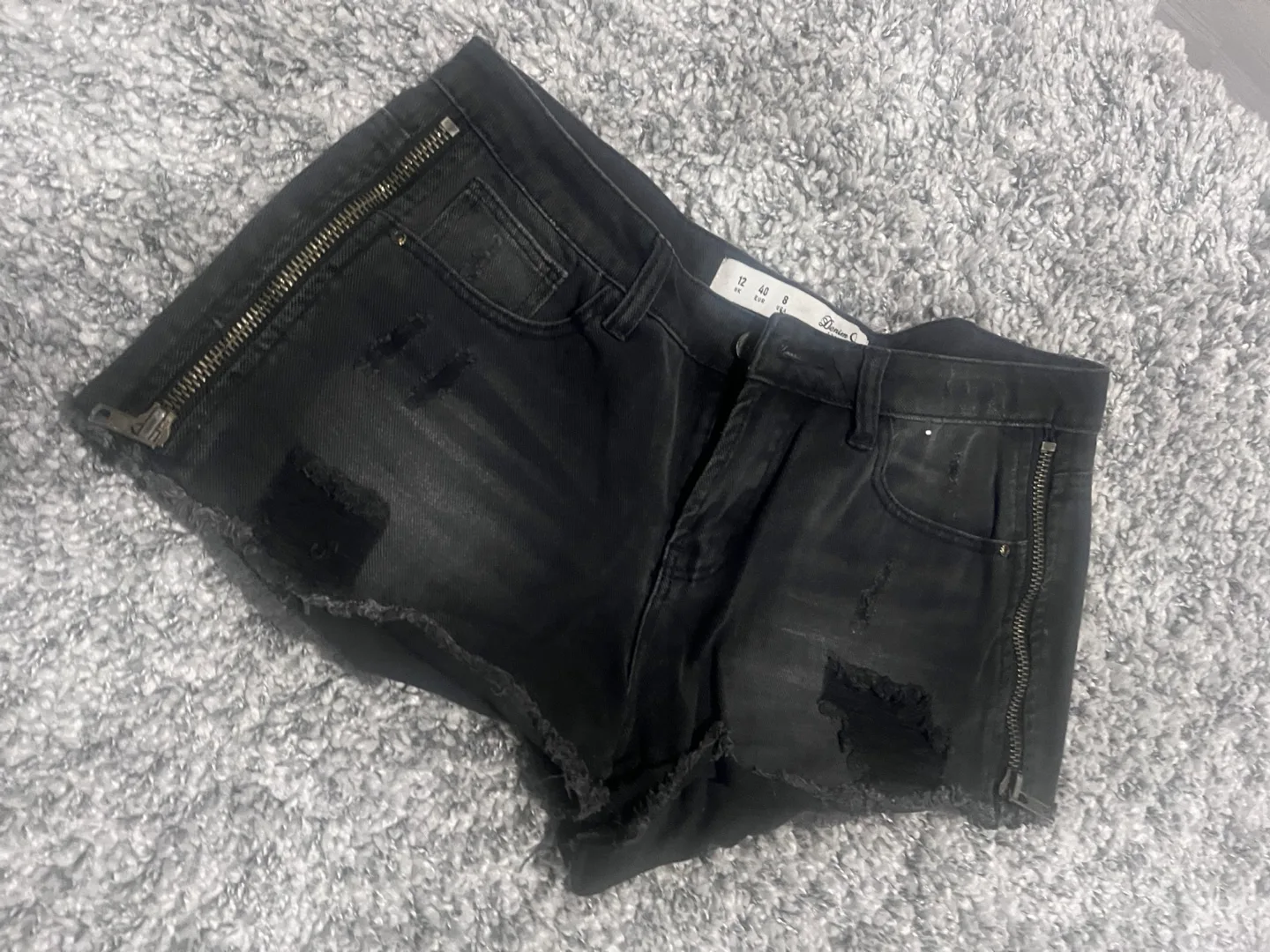 Declutter Sale - Black Distressed Denim Shorts with Side Zips image indicator(2)