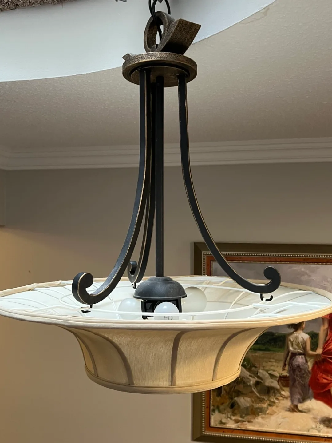 Elegant 3-Light Chandelier thumbnail