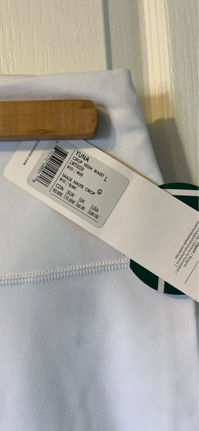 LOLE Yuna Women's White Sports Bra & Leggings Set - Size Large image indicator(6)