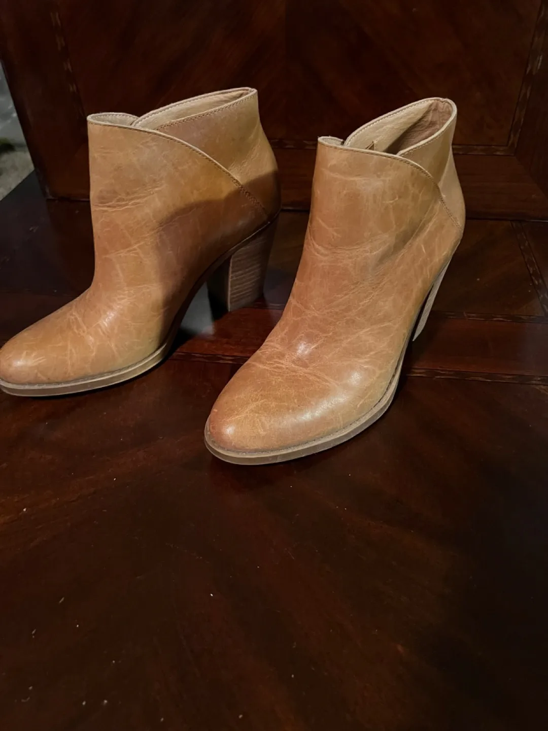 Lucky Brand Women's Tan Leather Ankle Boots thumbnail