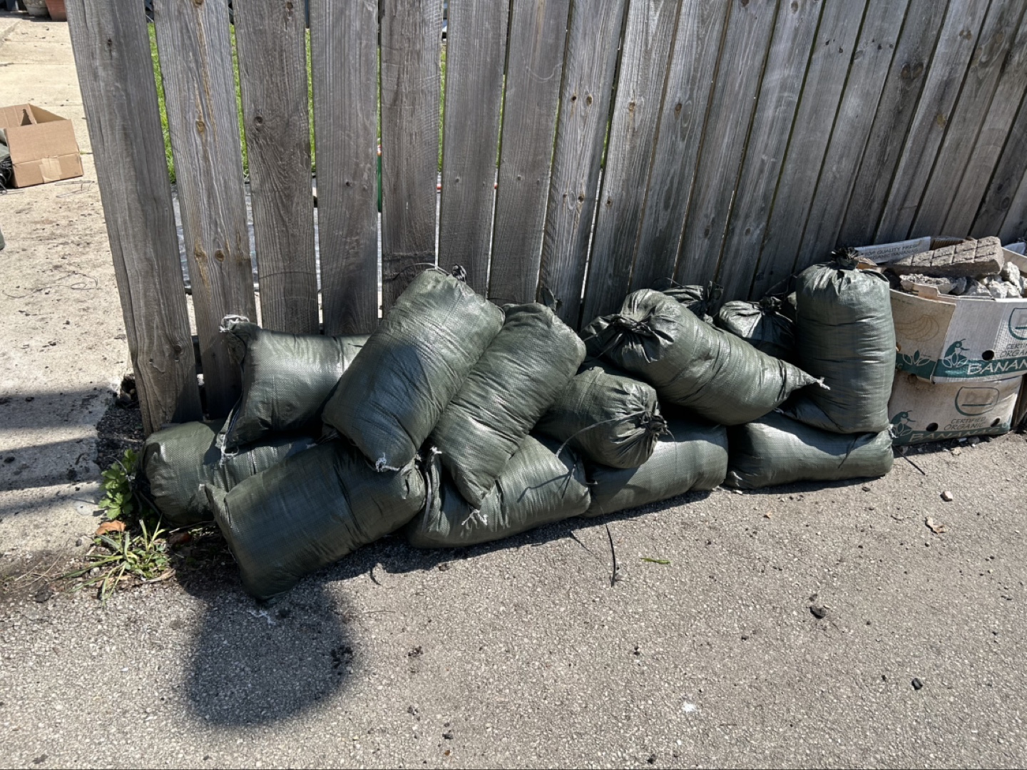 Free Bags of dirt/soil