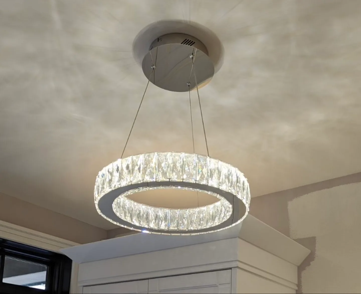 Modern Crystal Chandelier & Pendant Lights thumbnail