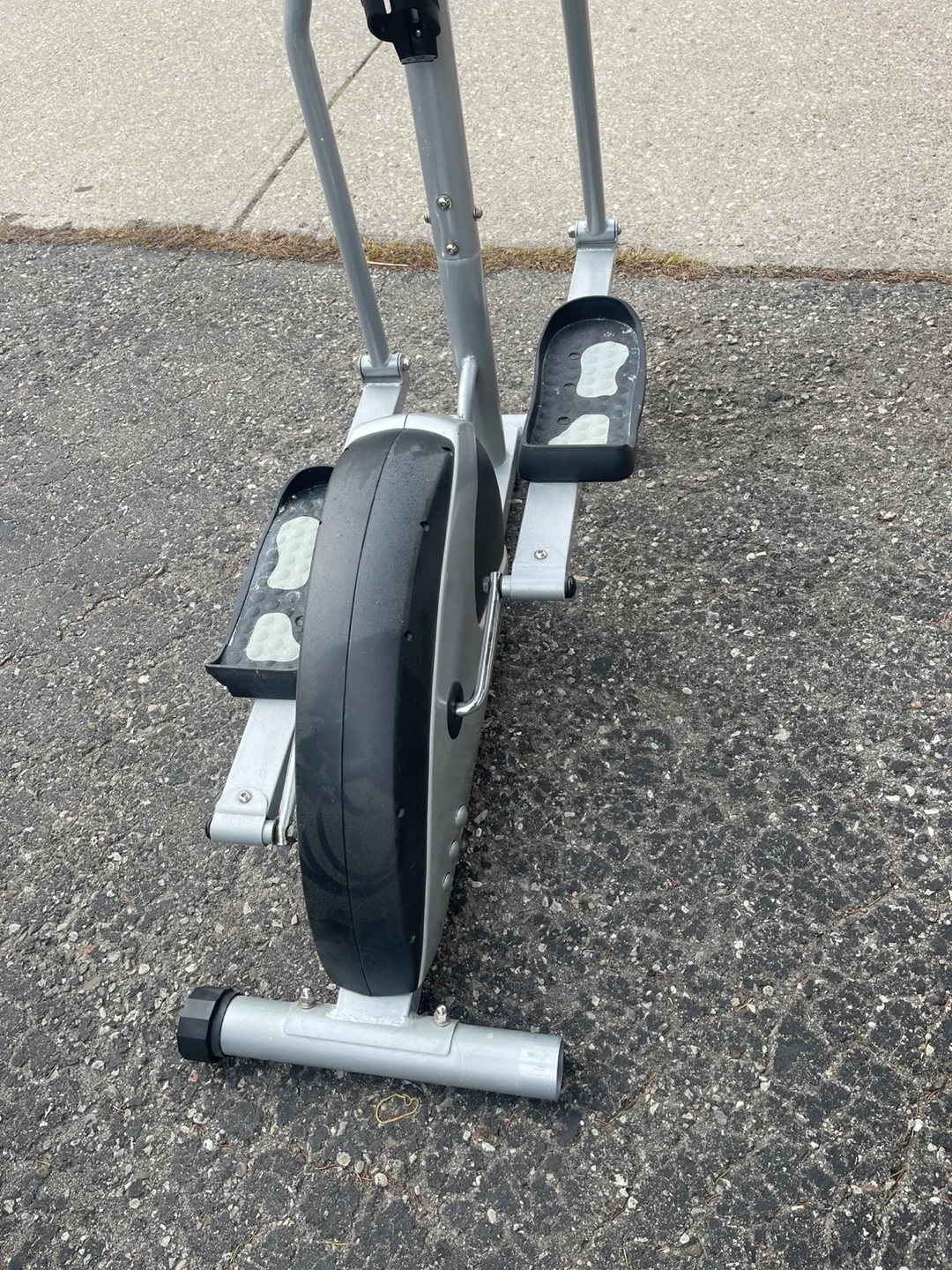 CardioStyle Elliptical Trainer image indicator(3)