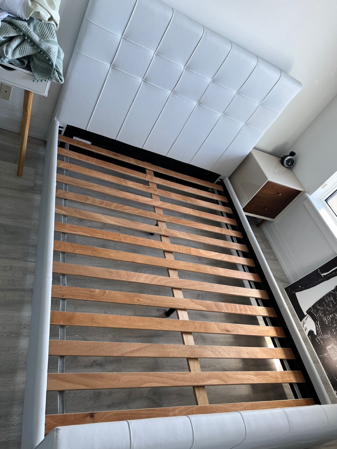 Mobilia Queen Genuine Leather Bed Frame with Slatted Base - photo 4