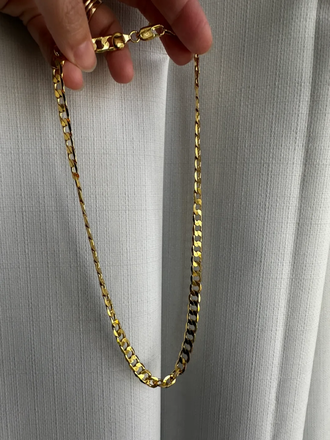 NEW Gold Curb Chain Necklace image indicator(4)