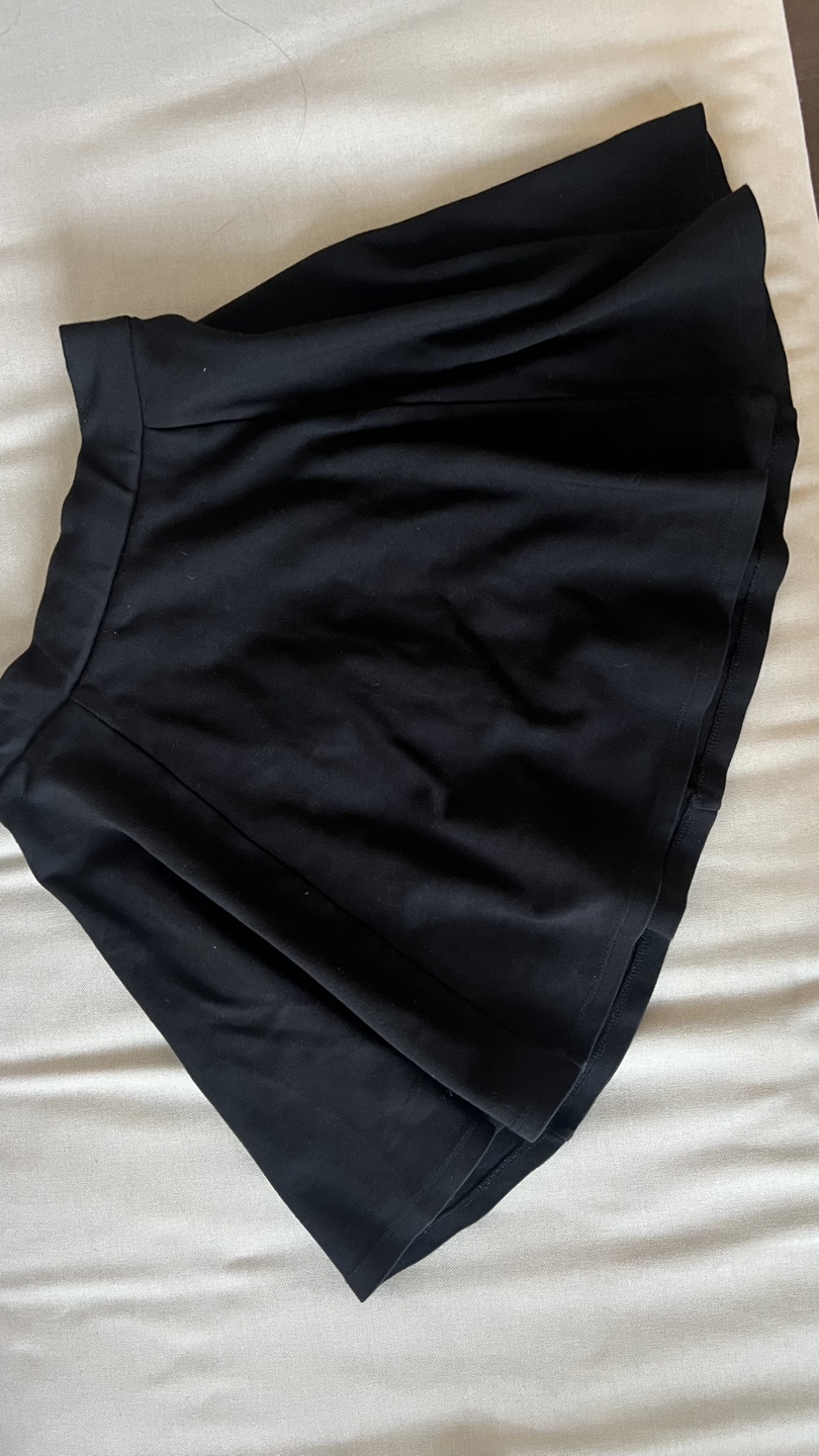 Black Pleated Mini Skirt