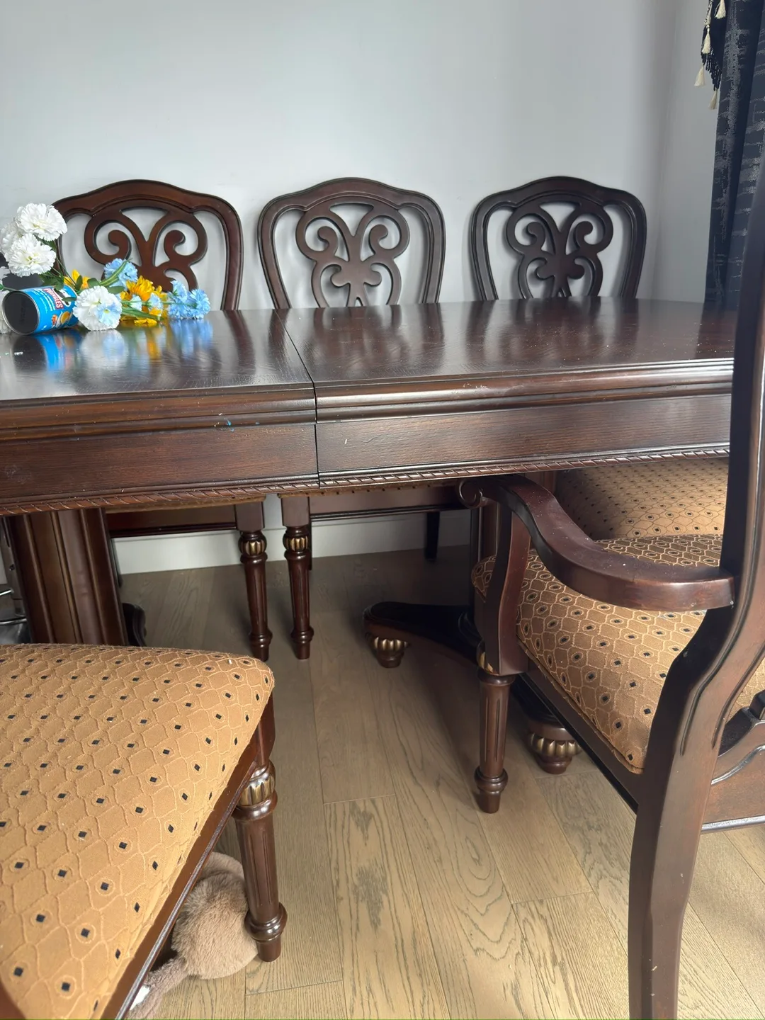 Dark Brown Wooden Dining Table and Chairs Set image indicator(2)