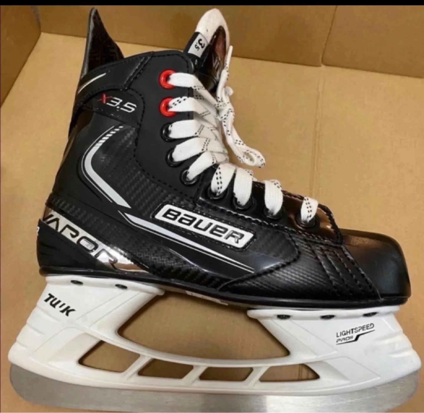 Bauer Vapor X3.5 Youth Ice Hockey Skates💚 image indicator(4)