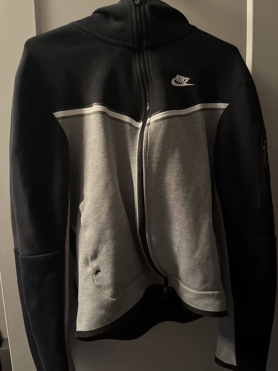 Nike Tech Fleece Zip-Up Hoodie