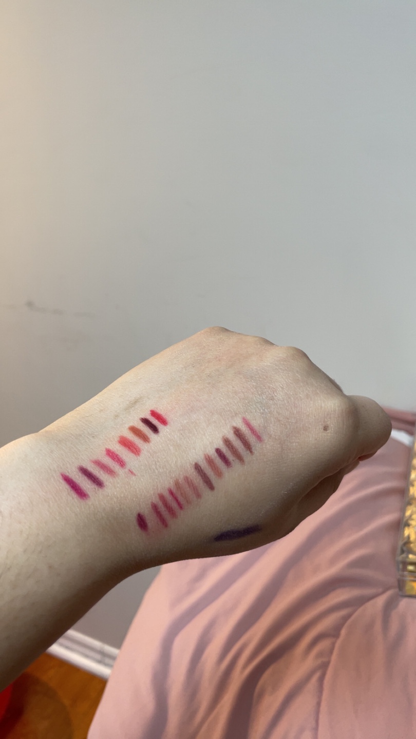 Lip liner bundle - various shades & brands - photo 2