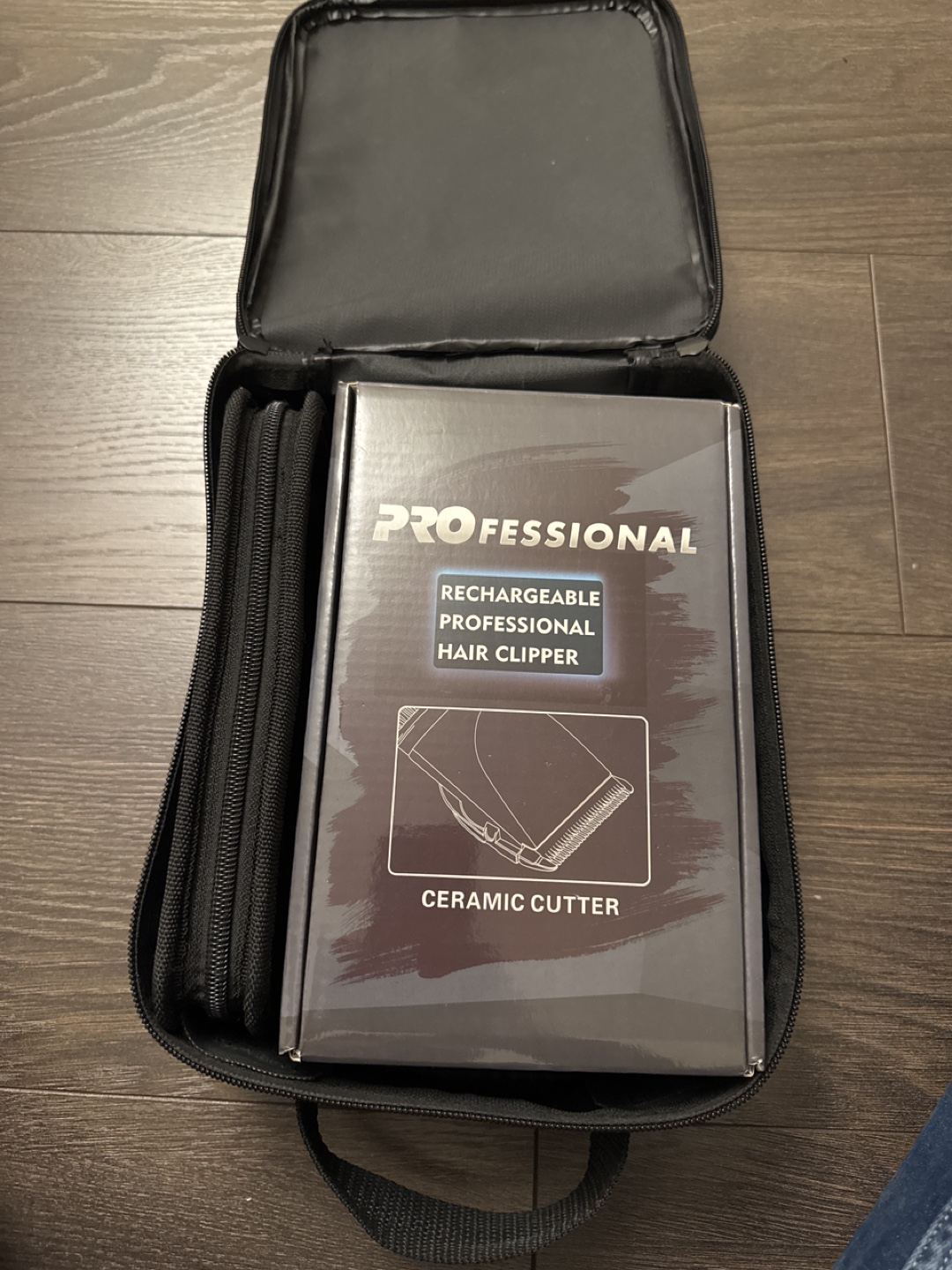 Professional Rechargeable Hair Clipper Kit with Accessories - photo 2