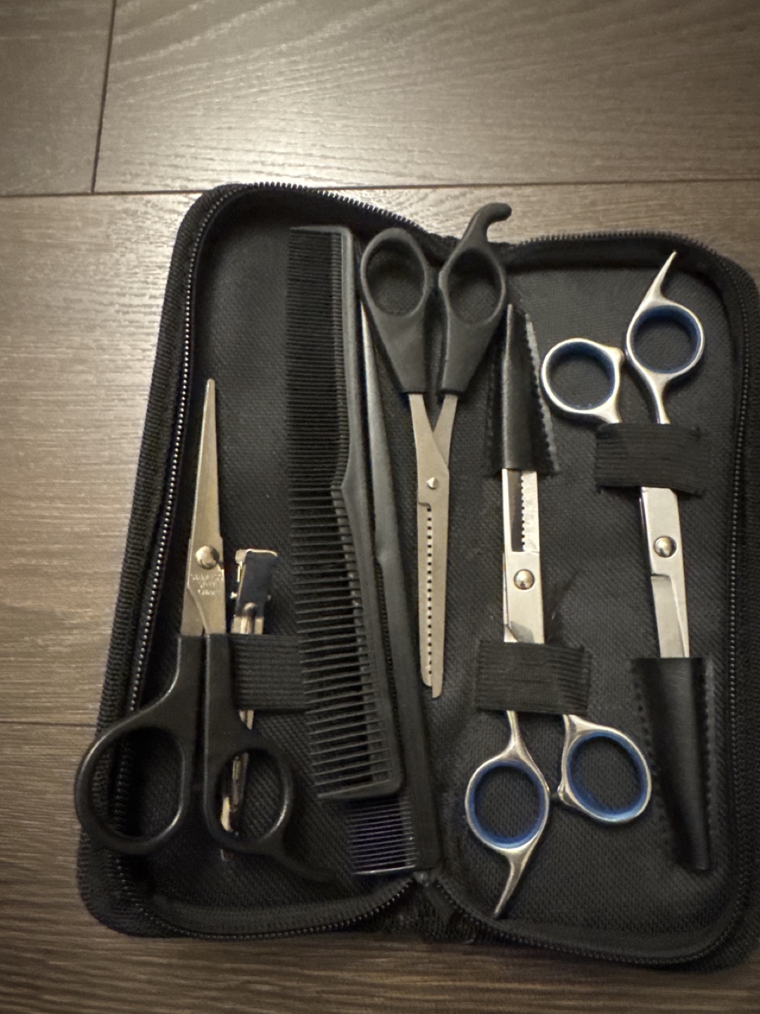 Professional Rechargeable Hair Clipper Kit with Accessories - photo 4