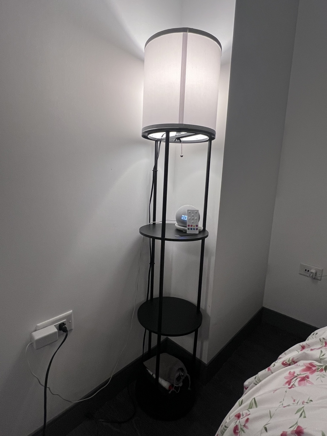 3 standing lamps.