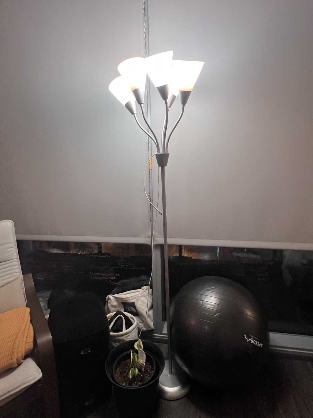 3 standing lamps. - photo 3