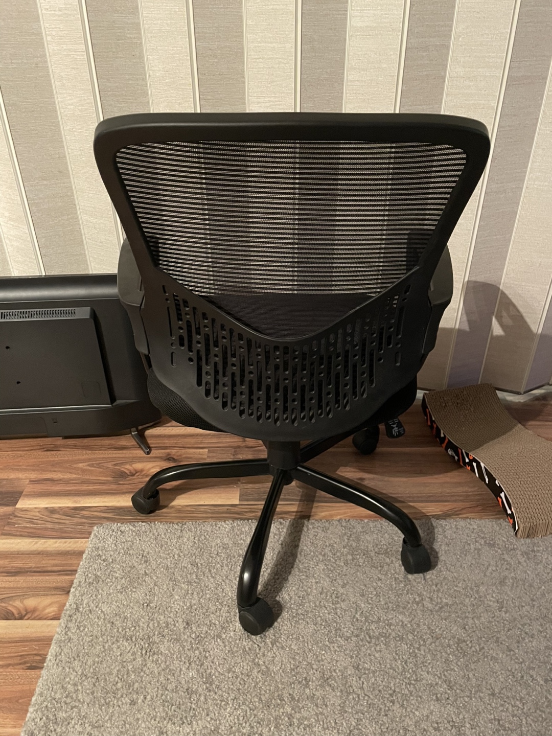 Black Mesh Office Chair - photo 2